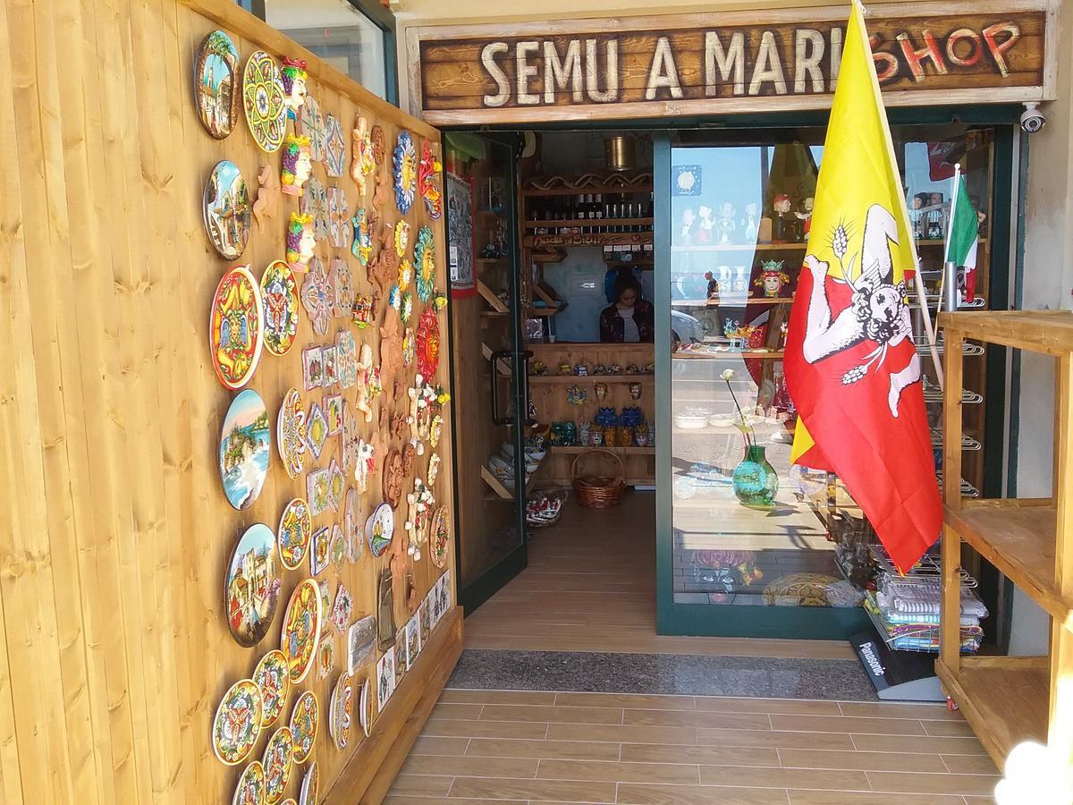 Semu A Mari B&B Santa Teresa Di Riva Eksteriør billede